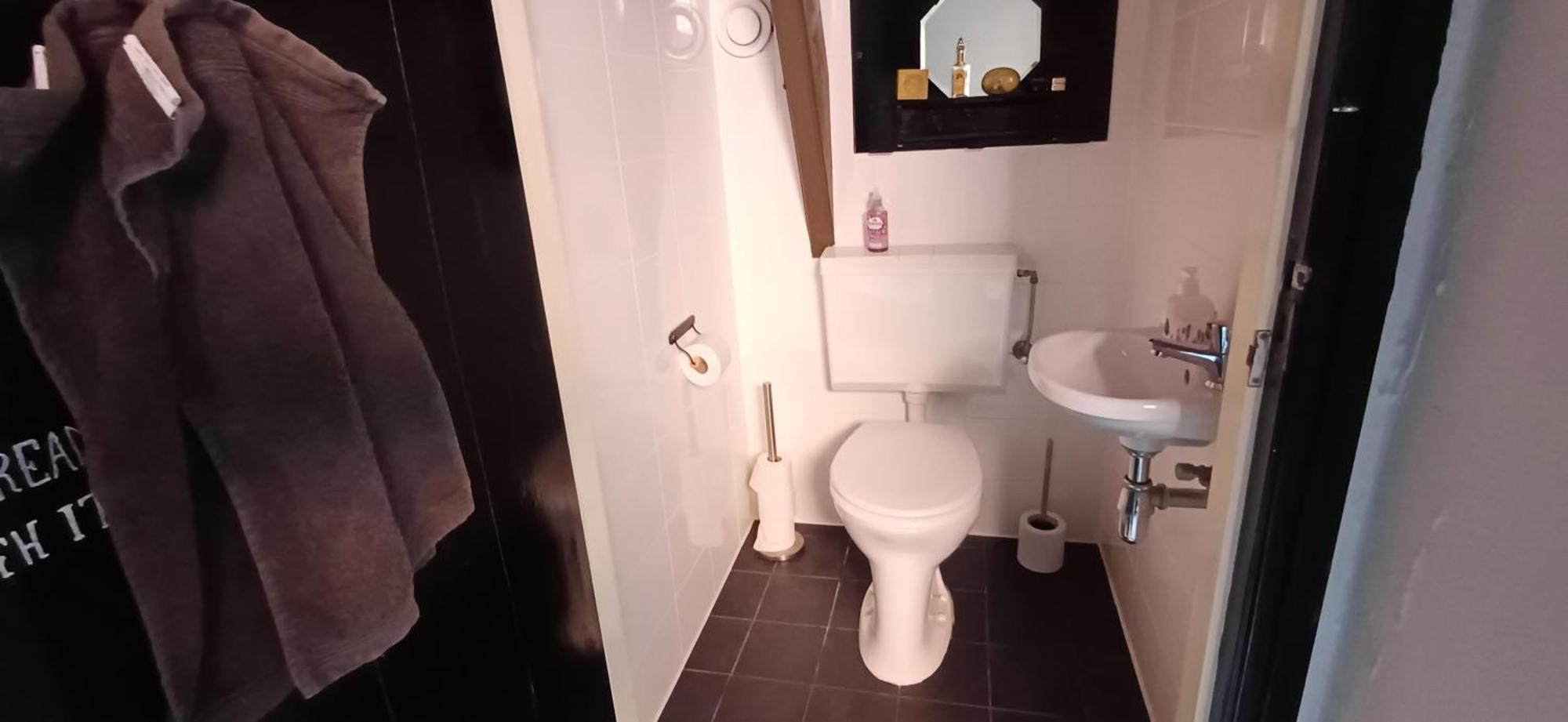 Bed and Breakfast De Snoeperij Dirksland Екстер'єр фото
